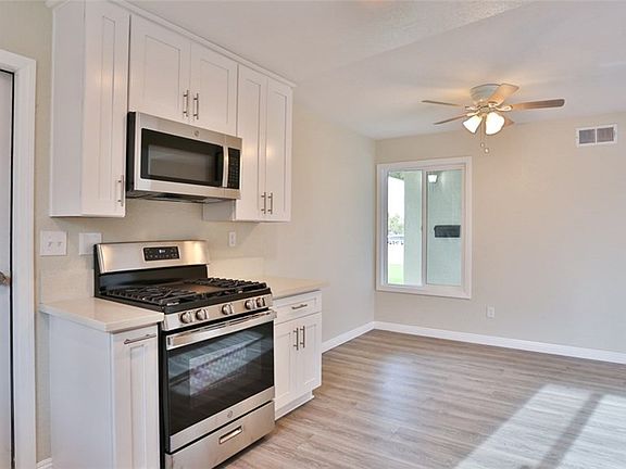 5th image of 1513 E Fresno St