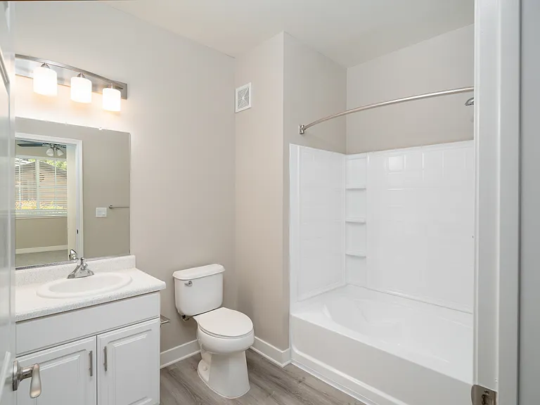 Donner - 2BR, 2BA 1,058SF