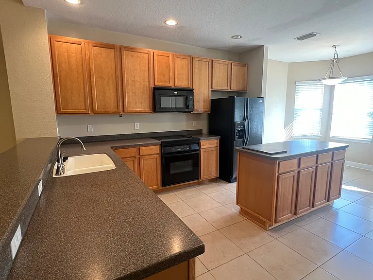 96067 Stoney Creek Pkwy — Photo 2