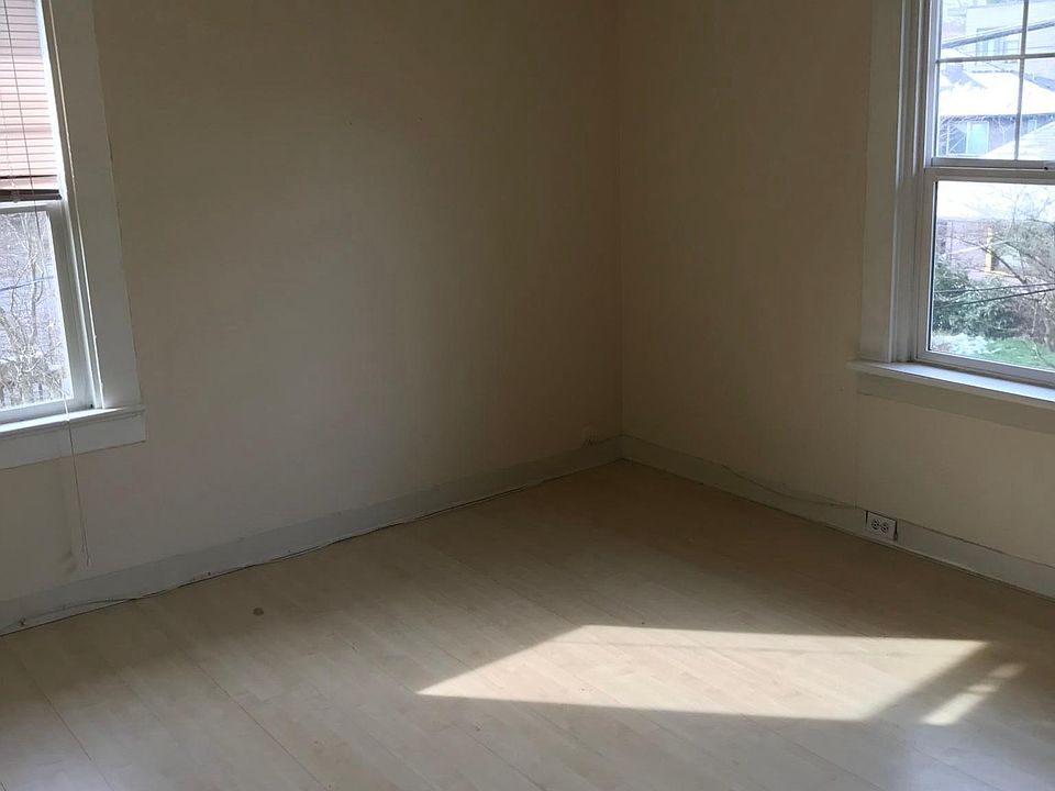 Dining room off kitchen 
