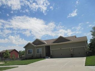 4201 S 202nd St, Omaha, NE 68135