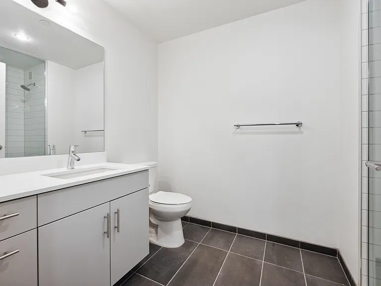 569 N 5th St #431 — Photo 5