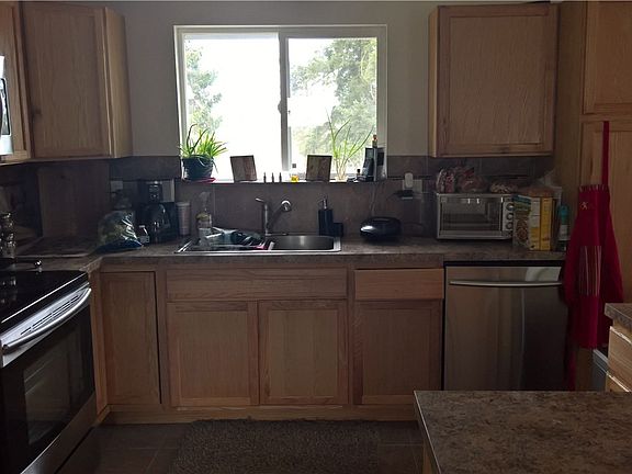 3rd image of 1335 Wynoochee Pl NE