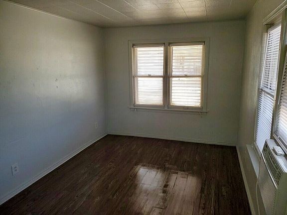 5th image of 316 SW 27th St #1-7