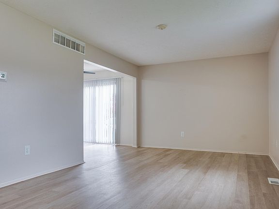 5th image of 5600 Fordham Cir #5722202