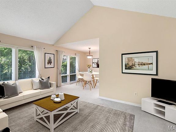 3rd image of 1349 Dutch Mill Dr
