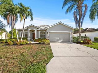 7568 Cameron Cir, Fort Myers, FL 33912