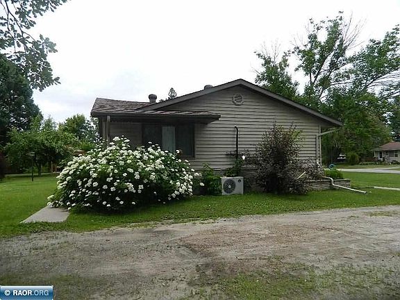 5th image of 817 McPherson St