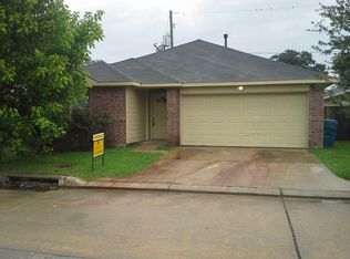 205 S Native Ln, Houston, TX 77022