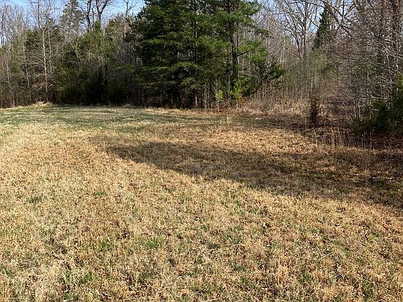 4th image of 488 Overlook Rd