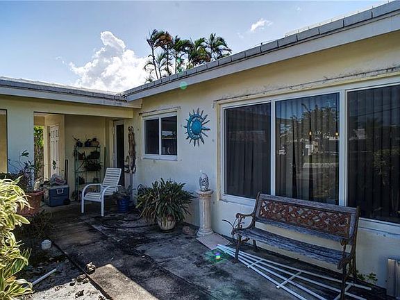 5th image of 4841 NE 13th Ter