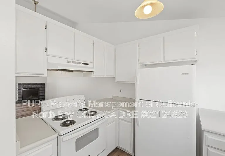 1781 W 3rd St — Photo 7