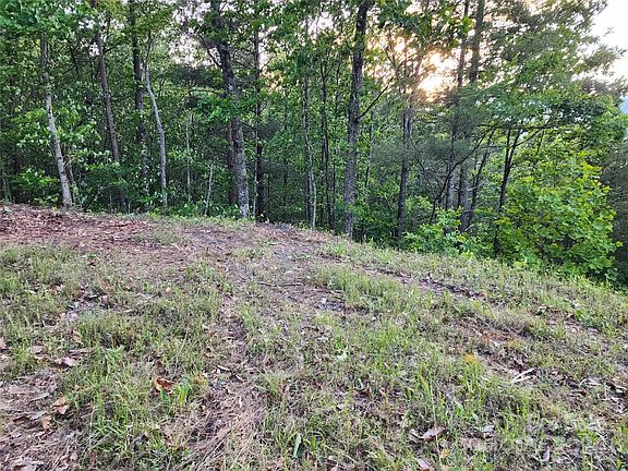 2nd image of 87 Mountain Lookout Dr