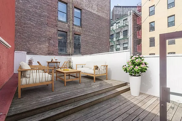 Rented by Platinum Properties | media 7