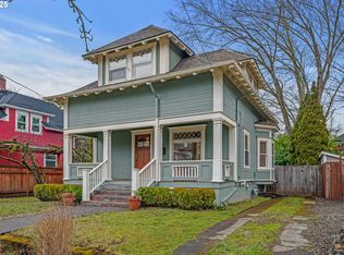 3825 SE Yamhill St, Portland, OR 97214