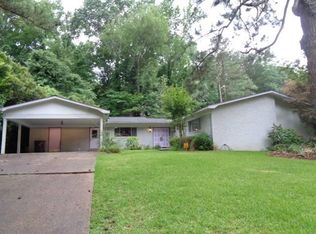 1905 Apache Ridge Rd, Meridian, MS 39305