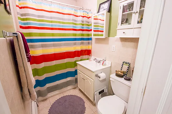 Rented by Twyford Real Estate | media 15