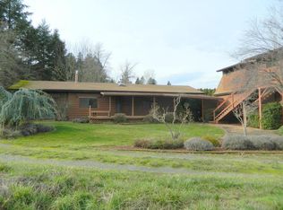 5208 Fish Hatchery Rd, Grants Pass, OR 97527