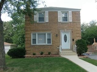 2432 S 20th Ave, Broadview, IL 60155