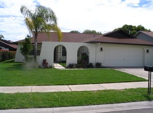 11336 Brown Bear Ln, Port Richey, FL 34668