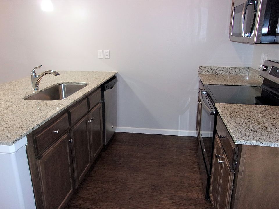 Stonehaven Townhomes Apartment Rentals Del City, OK Zillow