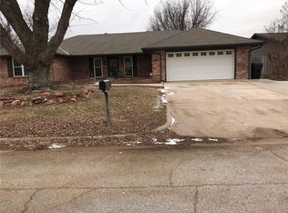 2005 Mackenzie Way, Yukon, OK 73099