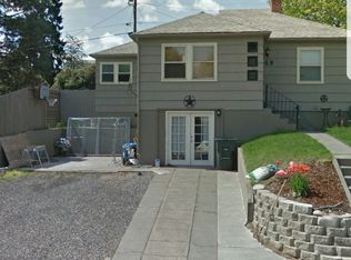 649 NW 8th St, Pendleton, OR 97801