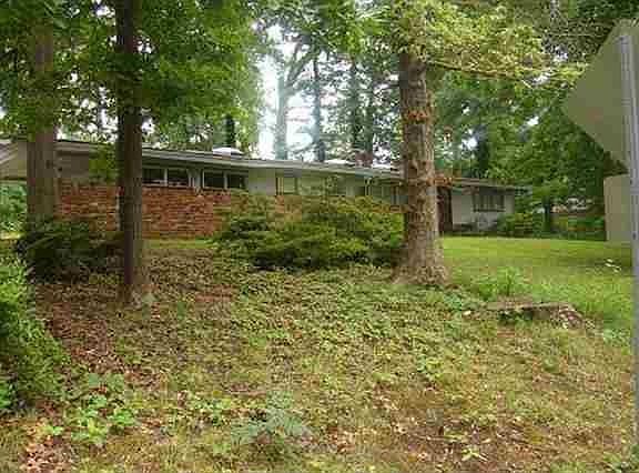 5th image of 111 Laurelwood Cir