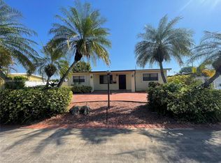 5915 SW 113th Pl, Miami, FL 33173