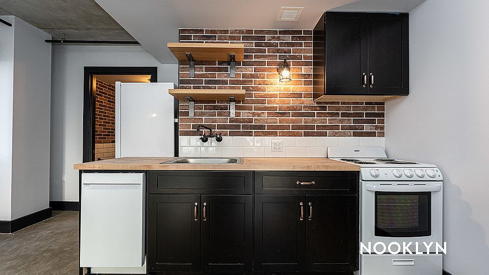 1st image of 639 Foster Ave #101