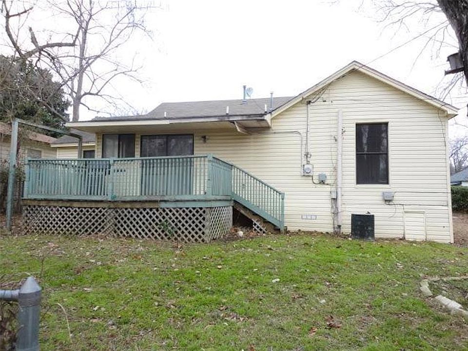 2nd image of 1514 W Crawford St