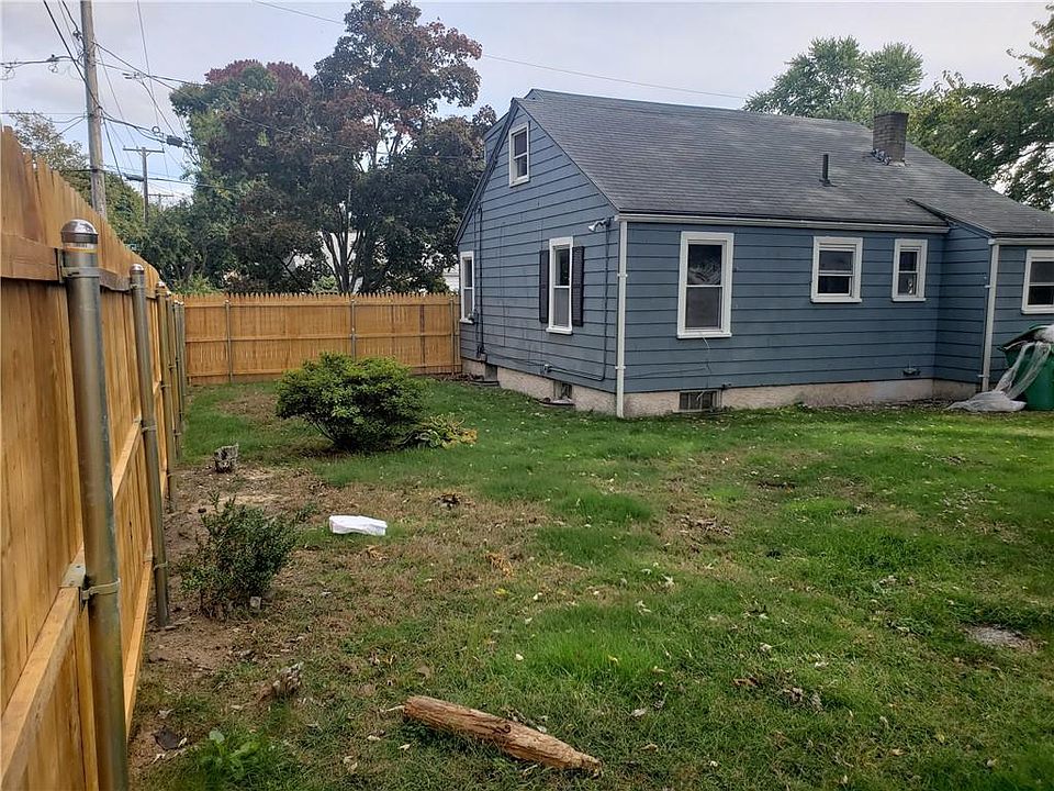 105 Pheasant Ave, Warwick, RI 02886 Zillow