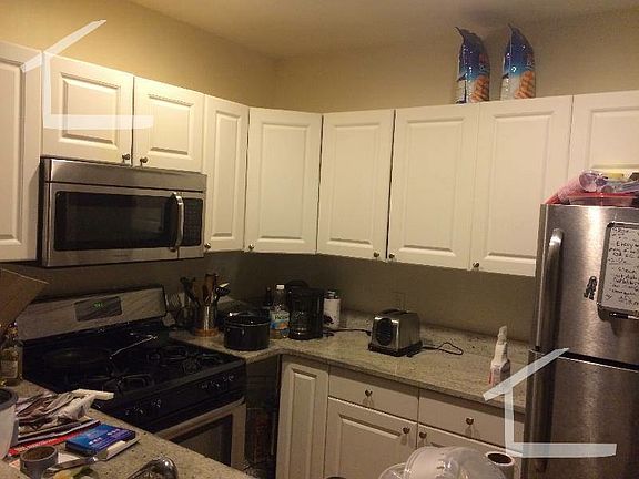 2nd image of 324 Saint Paul St #_002