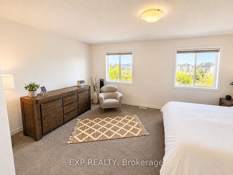 77 Hollybrook Trl — Photo 19