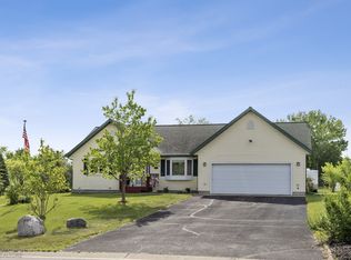 1133 Garnet Blvd, Detroit Lakes, MN 56501