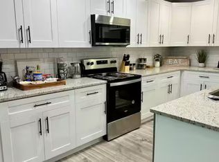 2395 Highpoint Rd, Snellville, GA 30078