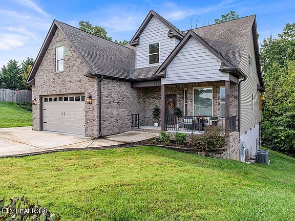 2nd image of 6436 Glen Eagle Ln