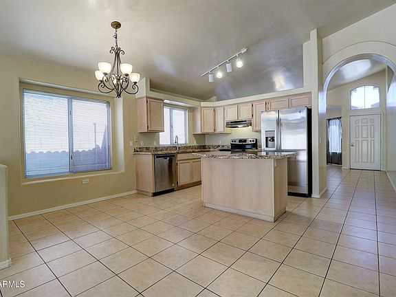 3rd image of 526 W Kelton Ln