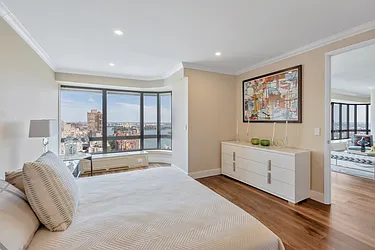 Rented by Nest Seekers International