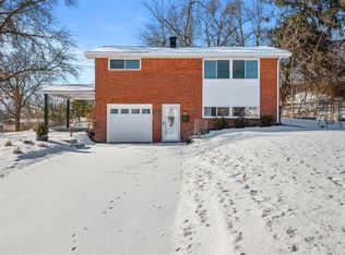 554 Sunnyfield Dr, Monroeville, PA