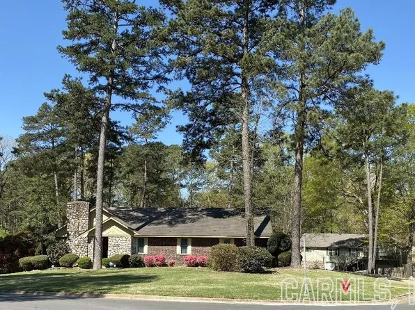 831 N Park Dr, Arkadelphia, AR 71923