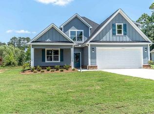 825 Holly Ridge Dr, Gray, GA 31032