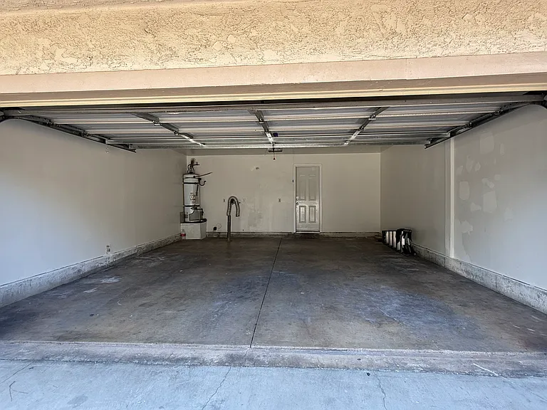 2 car garage with washer dryer hookup