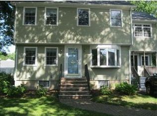 59 Derby Rd, Melrose, MA 02176