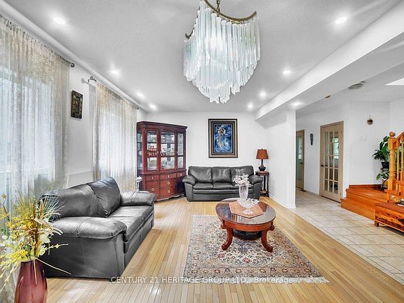 4th image of 765 Dillman Ave