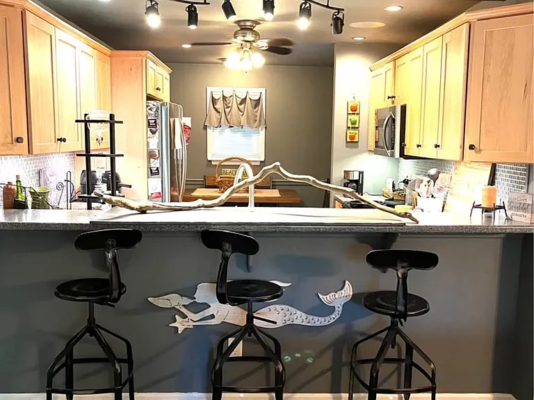 Sea Shell Rd — Photo 10