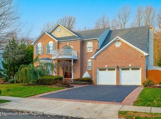 17 Stratton Rd, Matawan, NJ 07747