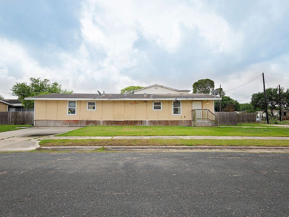 Duplex exterior to A & B