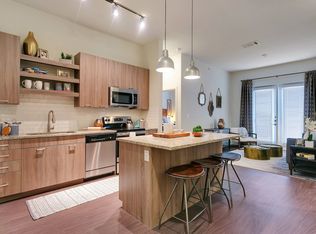 3900 Main St APT 1339, Rowlett, TX 75088