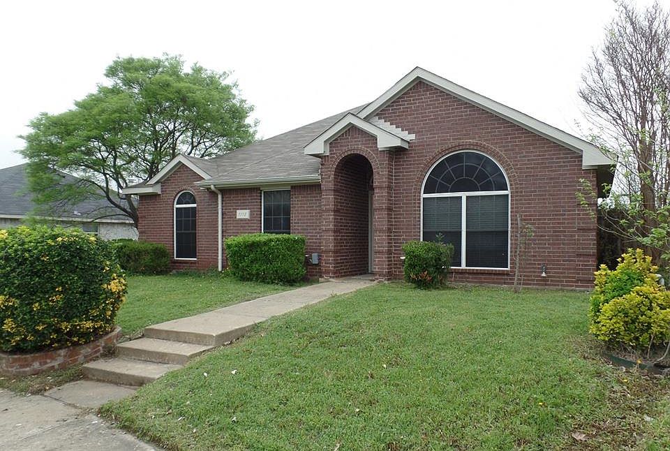 1st image of 1118 Christa Dr